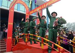 Nêu cao tính tiên phong, gương mẫu của cán bộ, đảng viên trong công tác tuyển quân